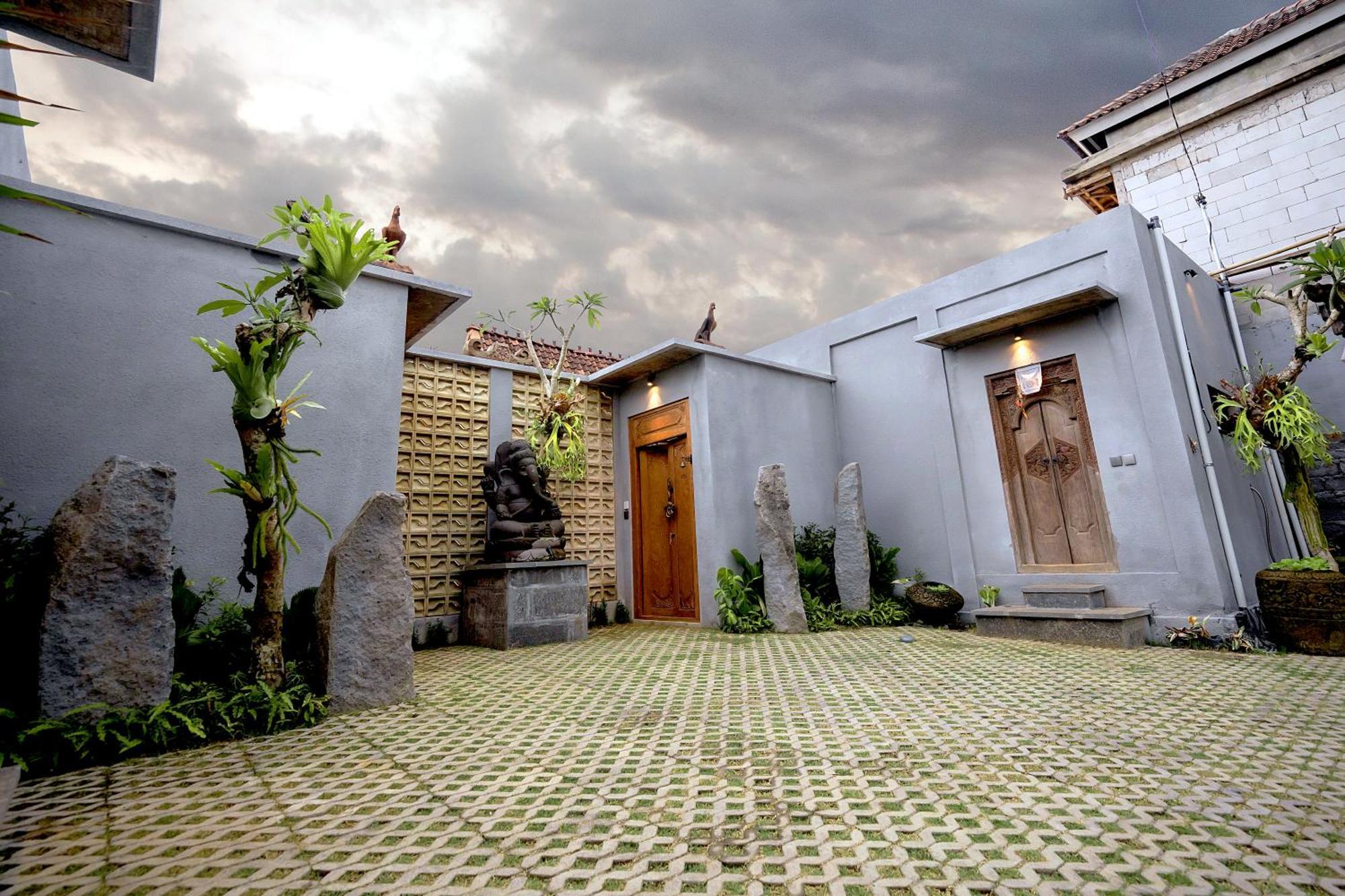 Lanturan Villa